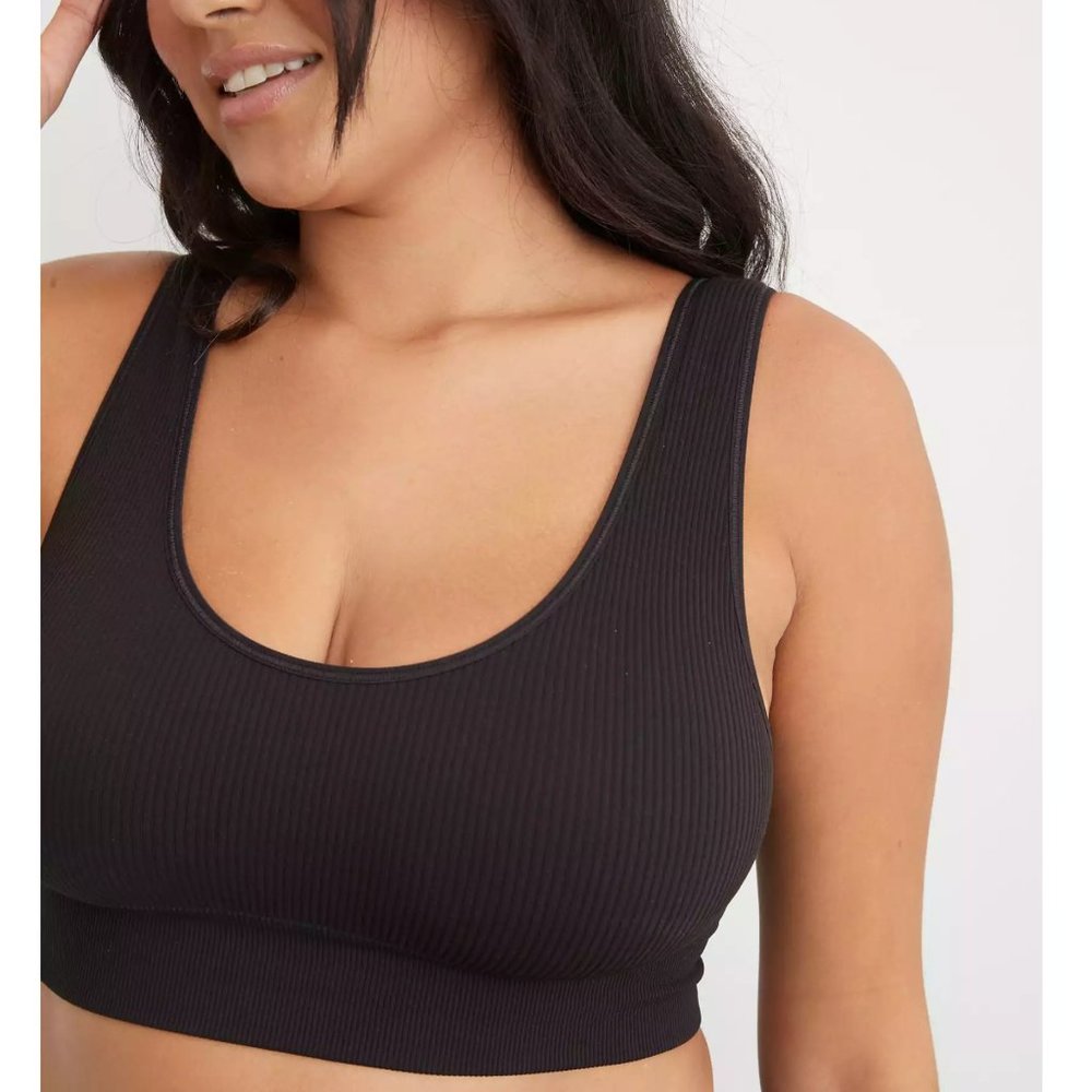 Aerie Bralette, ribbed XXL. Super comfy bra, just won’t work for me!!